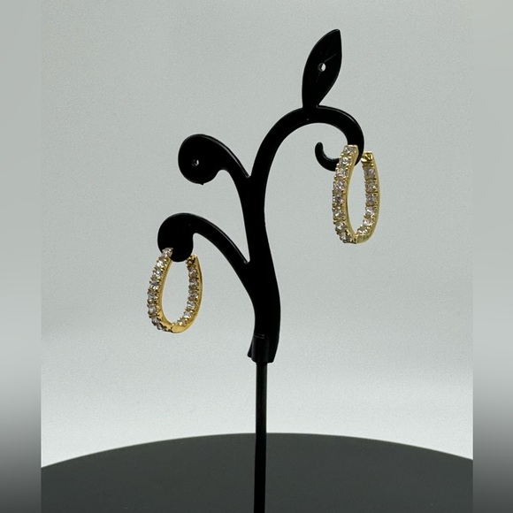 3/4 Inch Gold Crystal Hoop Earrings Made w/ Swarovski Crystals - Picture 4 of 7